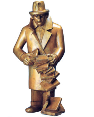 Skulptur von Siegfried Neuenhausen, Mann mit Büchern, 2001 | Skulptur Bronze, 60 cm, signiert, nummeriert